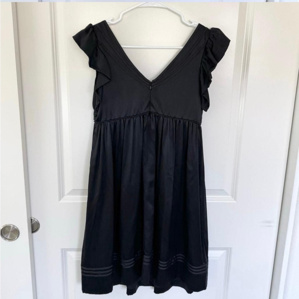 Betsey Johnson Black 100% Silk Babydoll Dress Floral Appliqué Size 4 - Picture 3 of 5
